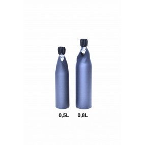 The compressed air tank 0,8L